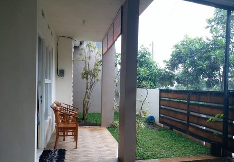 ภายนอกอาคาร 3 Bedroom at Sedayu Homestay 2