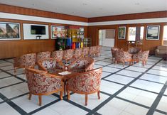 Lobi 2 Toba Beach Hotel
