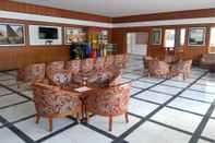 Lobby Toba Beach Hotel