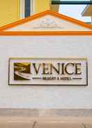 EXTERIOR_BUILDING Venice Resort