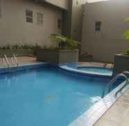 Swimming Pool 4 Apartement Grand Asia Afrika By Damar Akbar 