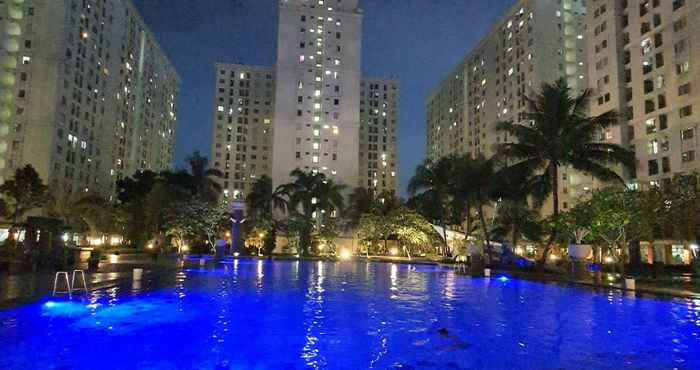 Kolam Renang Apartemen Kalibata City by Rona Property