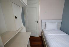 Kamar Tidur 3 Premium Location 2BR Apartment @ FX Residence by Travelio