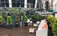 ล็อบบี้ 5 Premium Location 2BR Apartment @ FX Residence by Travelio