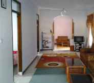 Lobby 3 Full House 4 Bedroom at Villa Guci Indah 77