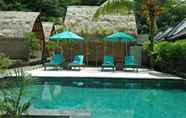 Swimming Pool 3 Bale Lumbung Bungalows