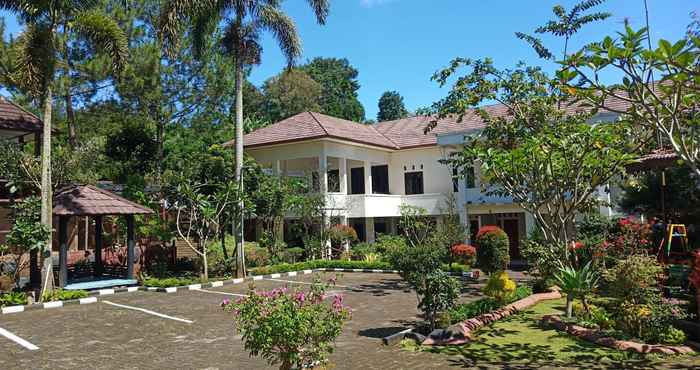 Luar Bangunan Alam Hegar Hotel and Resort