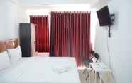 Bedroom 7 Comfy Studio Poris 88 Apartment by Travelio