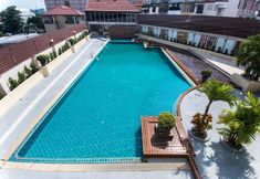 สระว่ายน้ำ 3 Maruay Garden Hotel