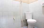 Toilet Kamar 5 Hotel Virgo 2