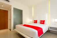 Phòng ngủ OYO 2510 Selasar Senggigi Residence