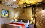 Kamar Tidur 4 Seruni Hotel Hobbit House