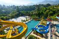 Swimming Pool Seruni Hotel Hobbit House