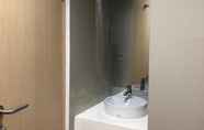 Toilet Kamar 6 Strategic Room at Treepark Residence Serpong