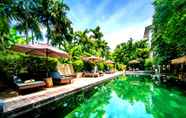 สระว่ายน้ำ 5 La Residence Blanc Angkor