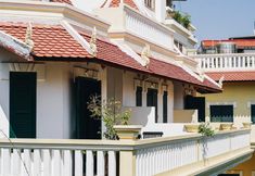 Exterior 4 Residence Wat Damnak