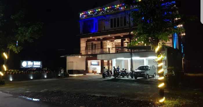 Exterior Aby Hotel Lumajang