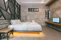 Bedroom Xis Chic Inn