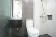 Toilet Kamar Simple Room Kerajinan Guesthouse