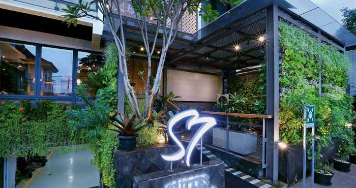 Exterior S7 Suites Gandaria