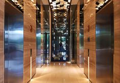 Lobby 4 Expressionz Professional Suites by VS