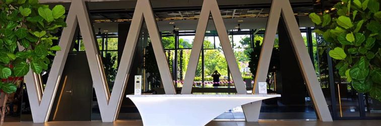 Lobby Expressionz Professional Suites by VS