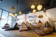 Bar, Kafe dan Lounge Lopi Hotel