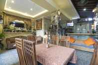 Restoran OYO 401 The Frog Homestay Sanur