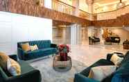 Lobby 7 Sann Hotel