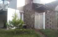 Lobi 2 Queen Family Villa Syari'ah