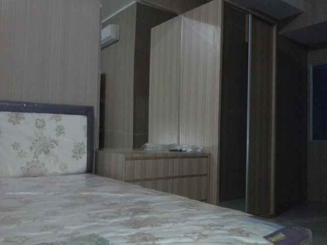 BEDROOM Comfy Room at Apartemen Season City (HNS)