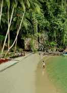 VIEW_ATTRACTIONS Mayalibit Bay Cottage