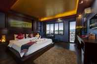 Phòng ngủ Saparis Hotel