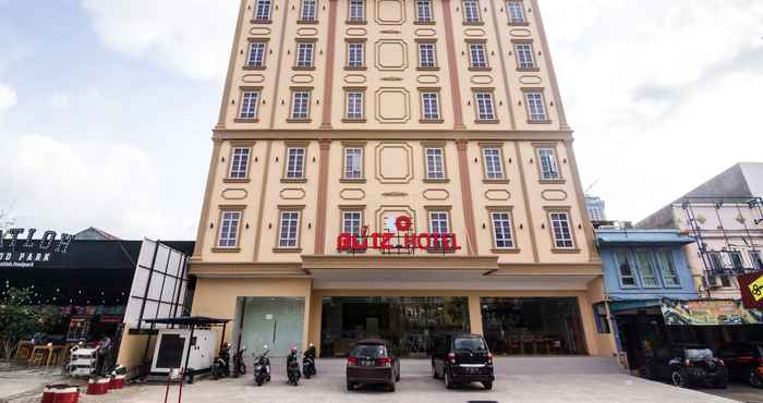 Bên ngoài Blitz Hotel Batam Centre