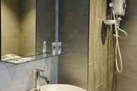 In-room Bathroom Arte Plus By Easy Suites