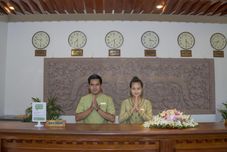 로비 Angkor Holiday Hotel