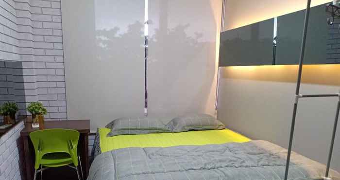 Bedroom Derma Homestay at Alam Sutera Near IKEA