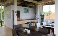 บาร์ คาเฟ่ และเลานจ์ 4 Ocean Villa Dive Resort - Tulamben Karangasem