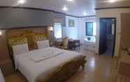 Phòng tắm bên trong 6 Sokdee City Hotel