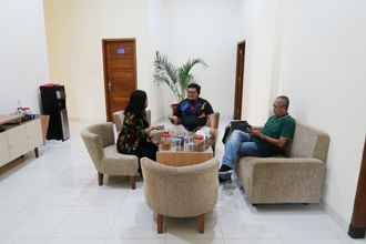 Lobby 4 Solota Guest House Syariah