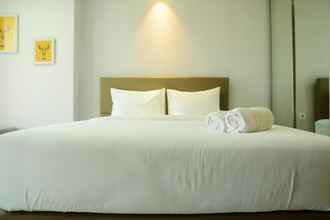 Kamar Tidur 4 Mahogany Suites Studio Room The Oasis Apartment Cikarang by Travelio