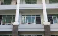 Exterior 3 Maliki Guest House Batu