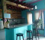 Bar, Cafe and Lounge 6 Raissa Guest House Syariah Pangkalan Bun