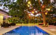 Swimming Pool 3 Sunwood Arianz Hotel by BENCOOLEN