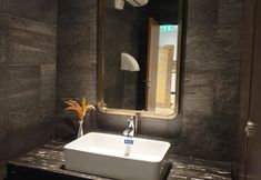 In-room Bathroom 7 Aspira One Sutthisan