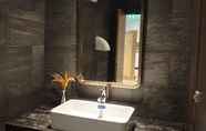 In-room Bathroom 7 Aspira One Sutthisan