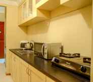 ห้องนอน 3 Best 3BR Apartment Grand Palace Kemayoran with Sofabed by Travelio