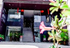Exterior 2 Family Boutique Hotel