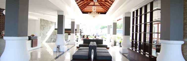 Lobby Grand Master Villa Tomohon