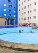 SWIMMING_POOL Studio City View Green Pramuka City Apartment by Travelio